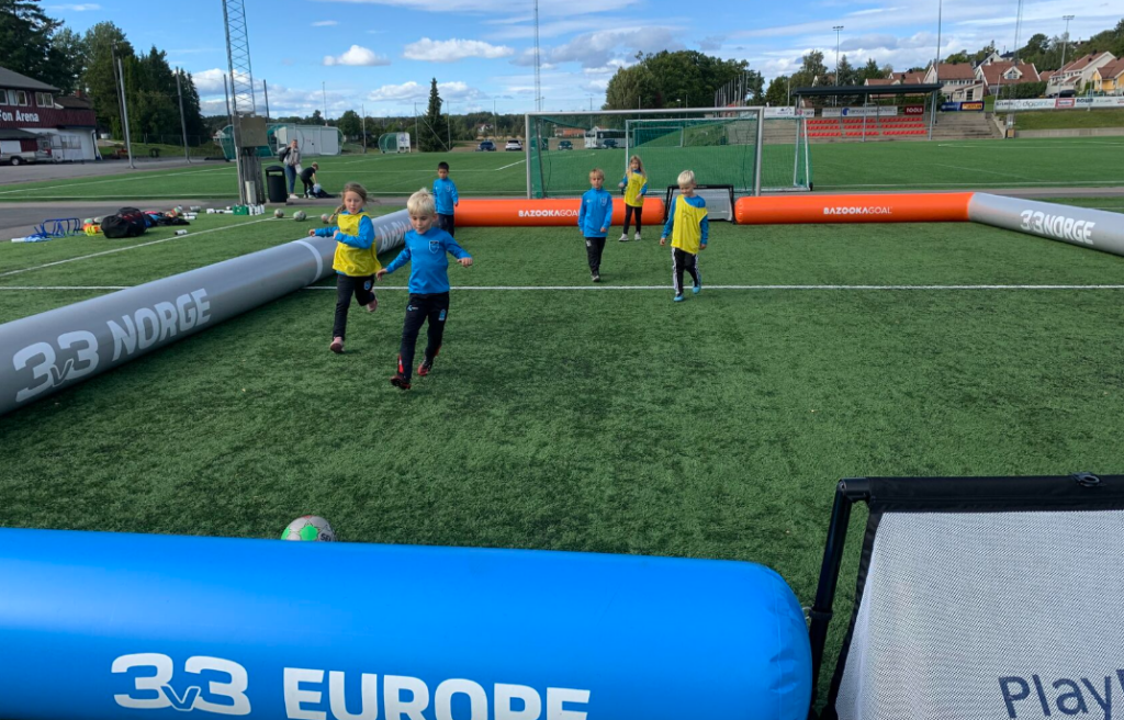 AirPitch 3v3 15x10m. en entrenamiento con 2 BazookaGoals.
